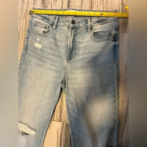 Like New Buckle Hidden Jeans Happi High Rise Flare Jean - Picture 5 of 14